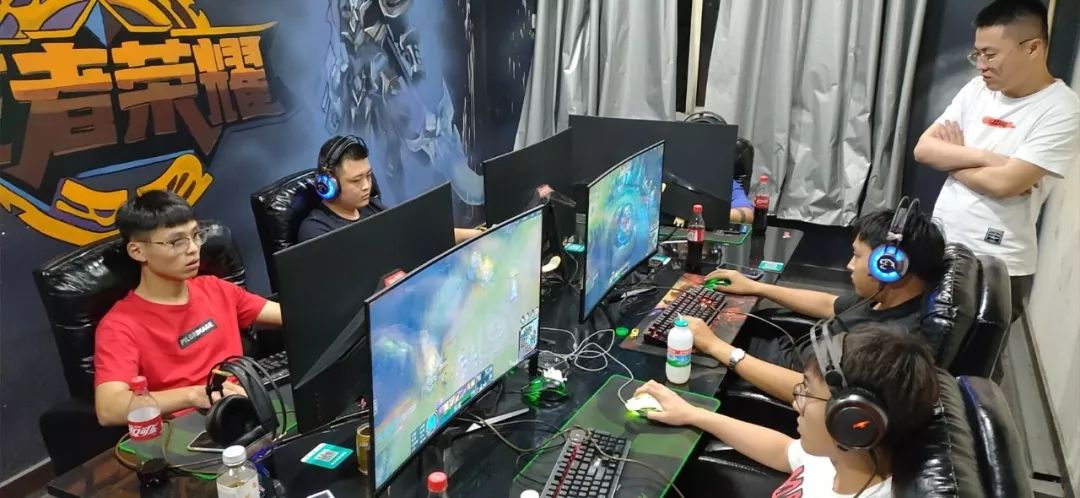 而另一些人 而另一些人